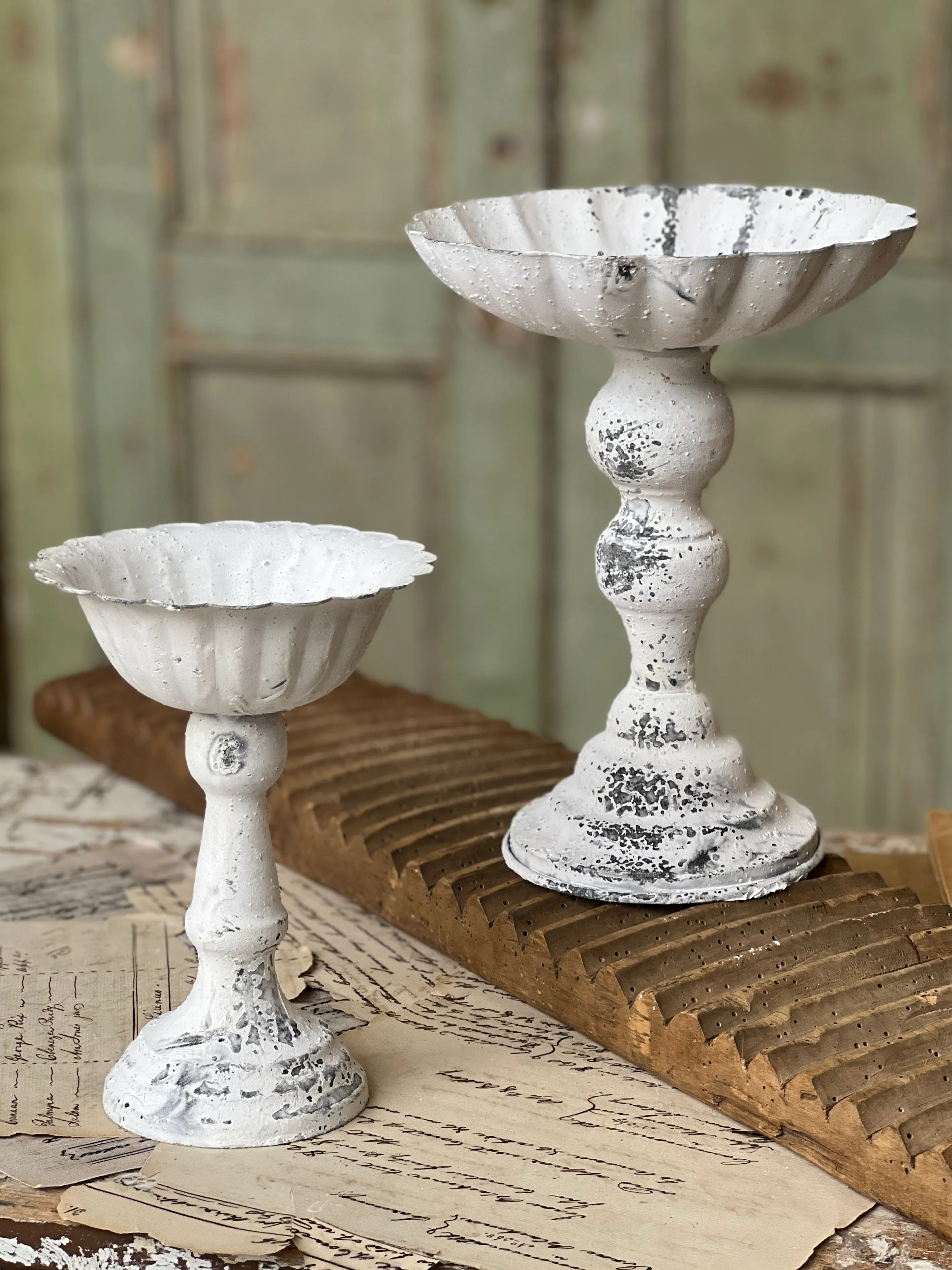 Antheil Pedestal | 9" | Cream *