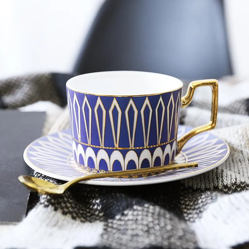 British Tea Cups, Elegant Porcelain Coffee Cups, Latte Coffee Cups with Gold Trim and Gift Box, Tea Cups and Saucers