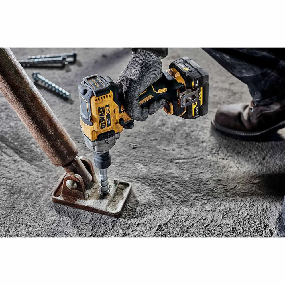 DeWalt DCF891GP2 20V MAX* XR 1/2 in. Mid-Range Impact Wrench with Hog Ring Anvil and Oil-Resistant Batteries Kit