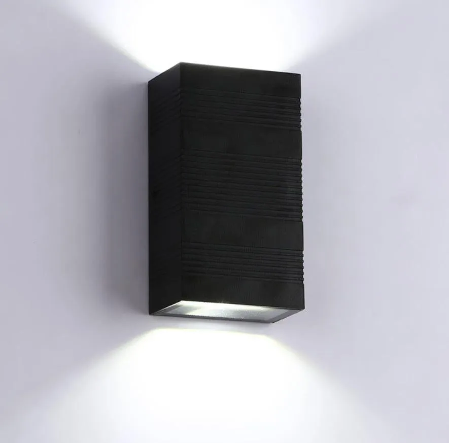 LED IP65 Outdoor Cuboid Wall Light