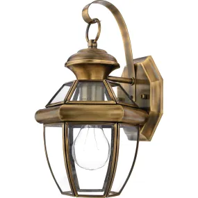 Newbury 1-Light Outdoor Lantern