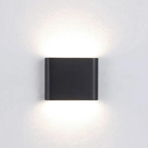 Ovalka Sleek and Slim Outdoor Wall Lamp