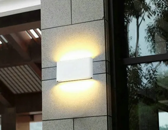 Ovalka Sleek and Slim Outdoor Wall Lamp